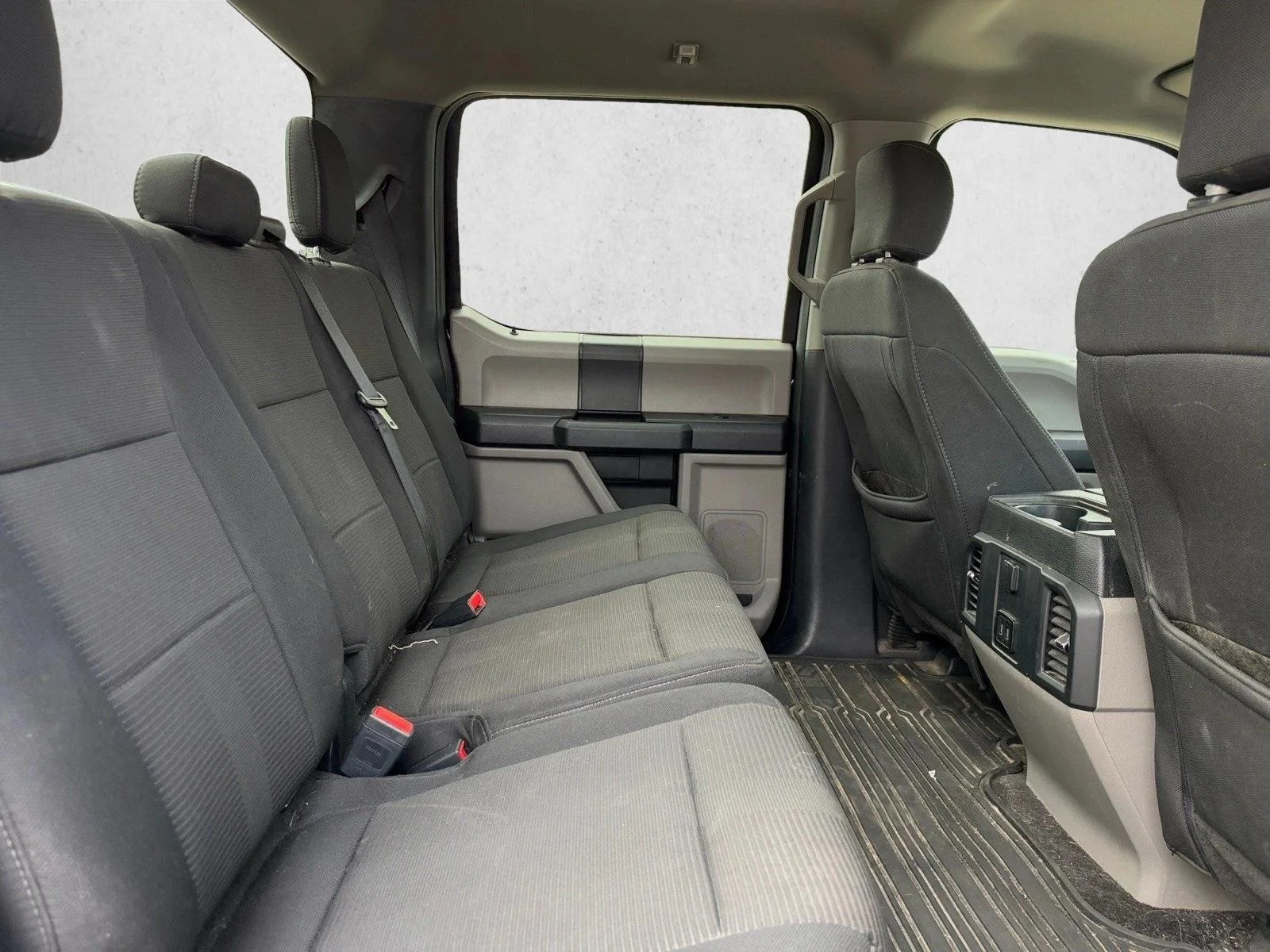 Used 2020 Magma Red Metallic Ford XL image 20