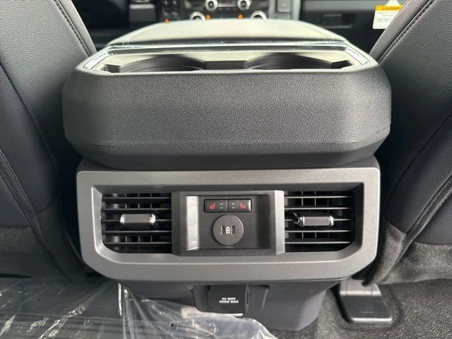 2026 Ford F-350 Super Duty Lariat - Photo 25