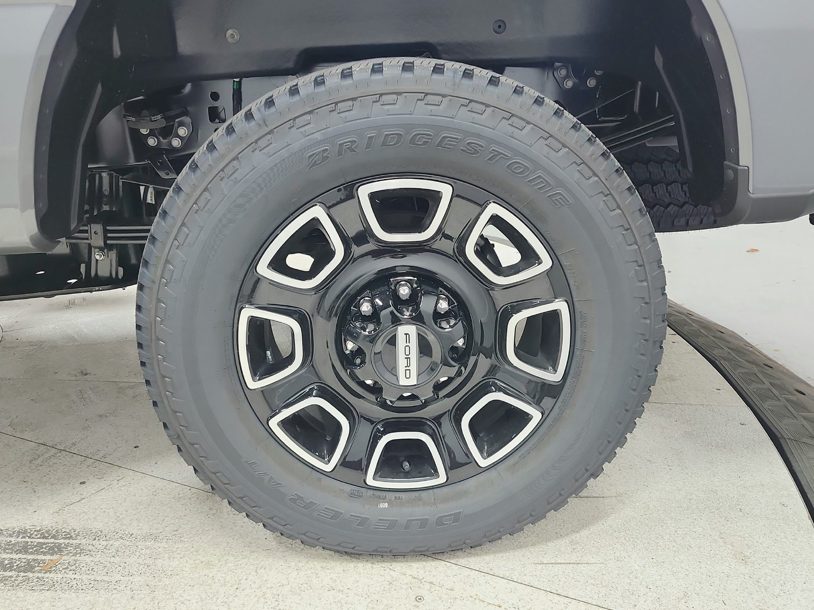 New 2027 Carbonized Gray Metallic Ford F-250® Platinum® image 49
