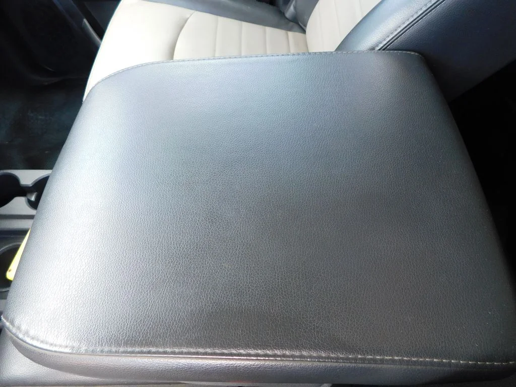 Used 2011 Brilliant Black Crystal Pearlcoat Ram ST image 22