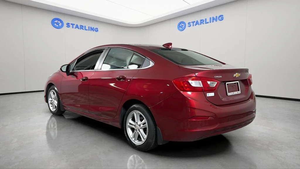 Used 2017 CAJUN RED TINTCOAT Chevrolet LT image 6