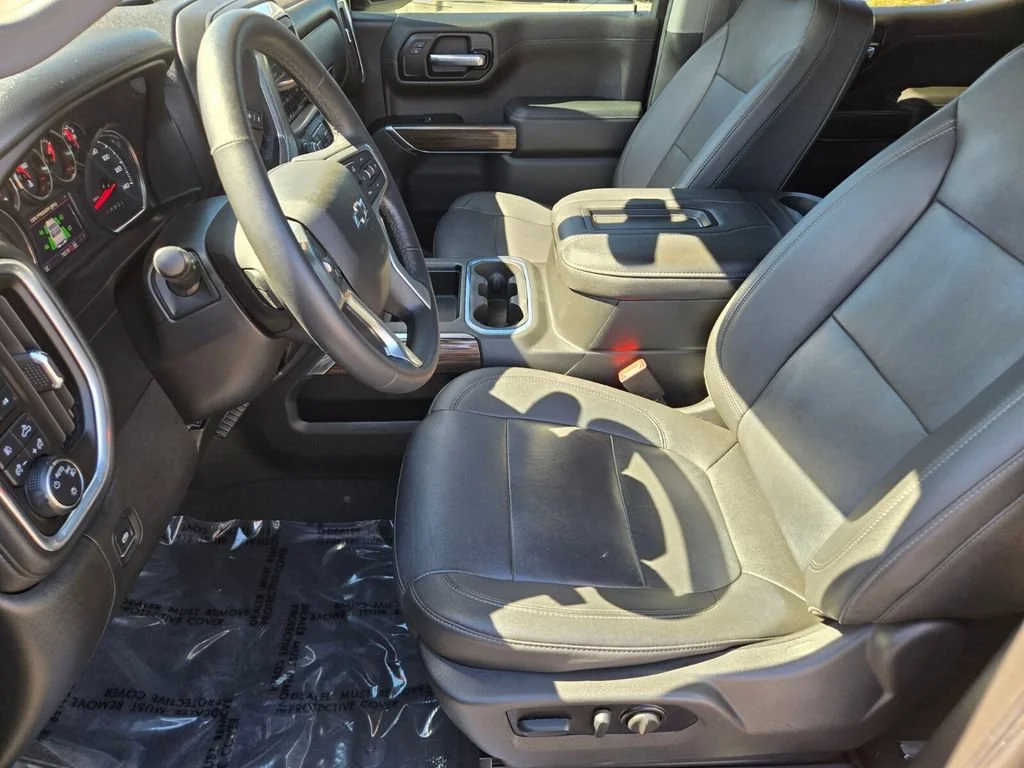 Used 2022 SHADOW GRAY METALLIC Chevrolet LT Trail Boss image 10