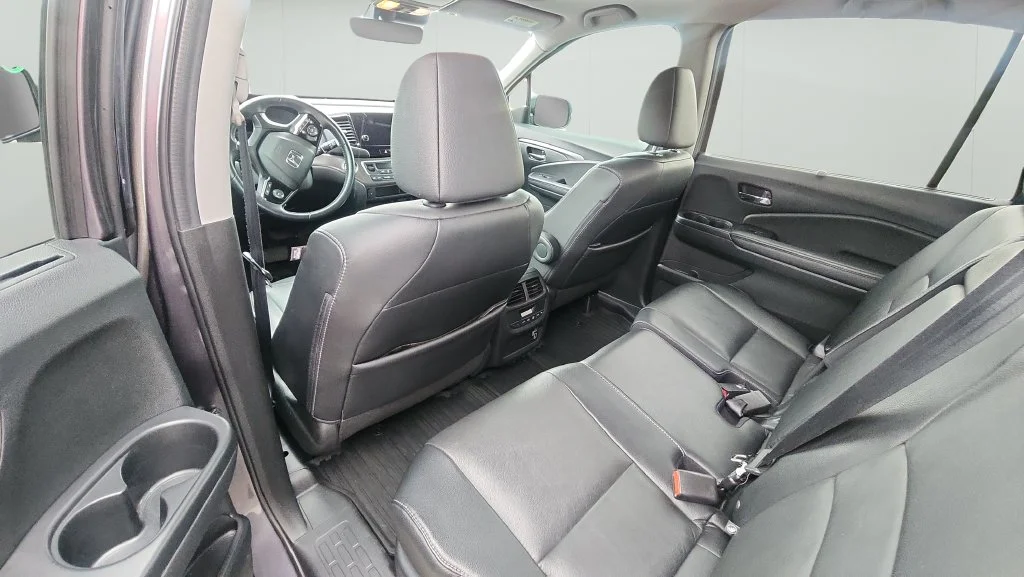 Used 2022 Gray Honda Special Edition image 13