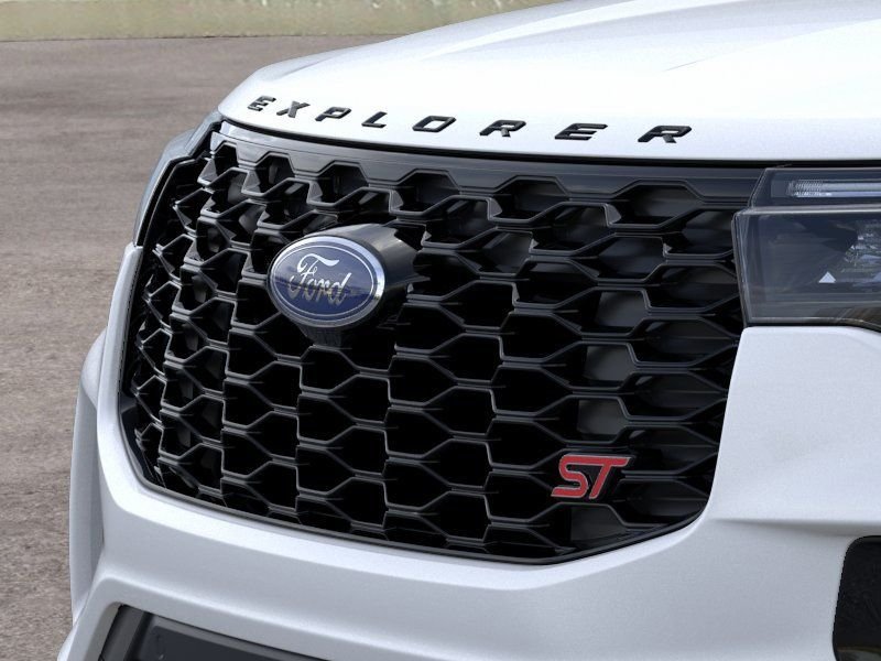 2026 Ford Explorer ST - Photo 19