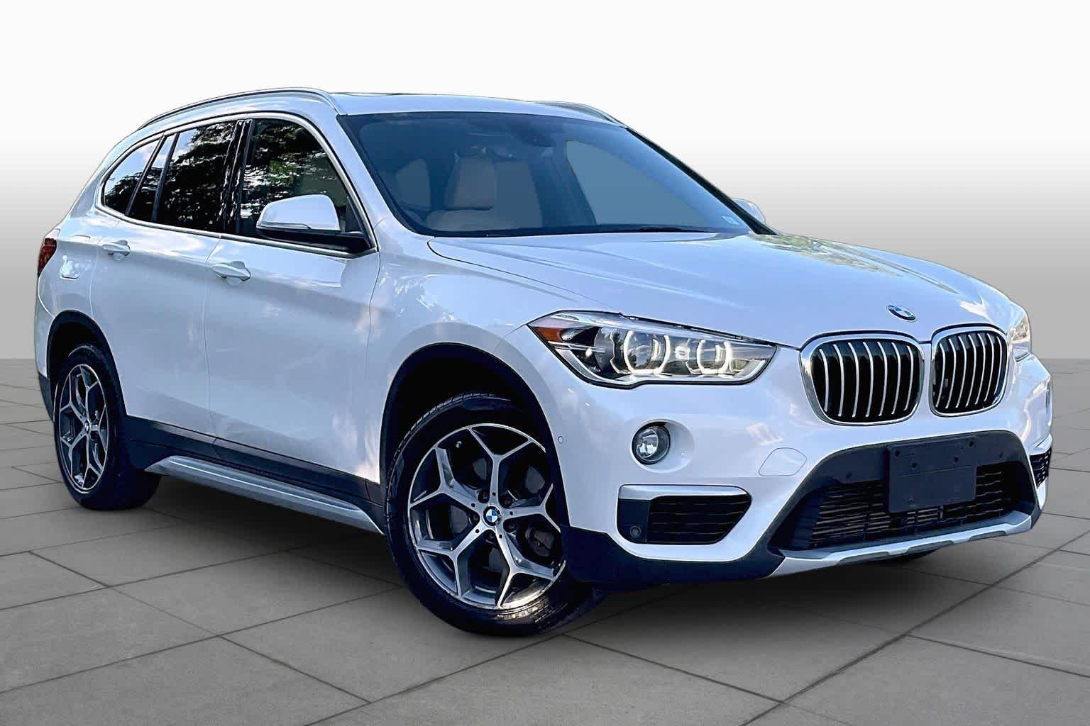 Used 2018 Mineral White Metallic BMW xDrive28i image 2