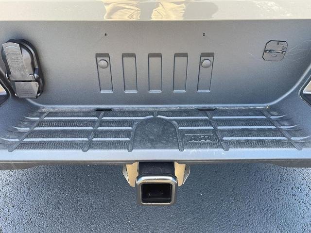 New 2026 Marsh Gray Ford XLT image 6