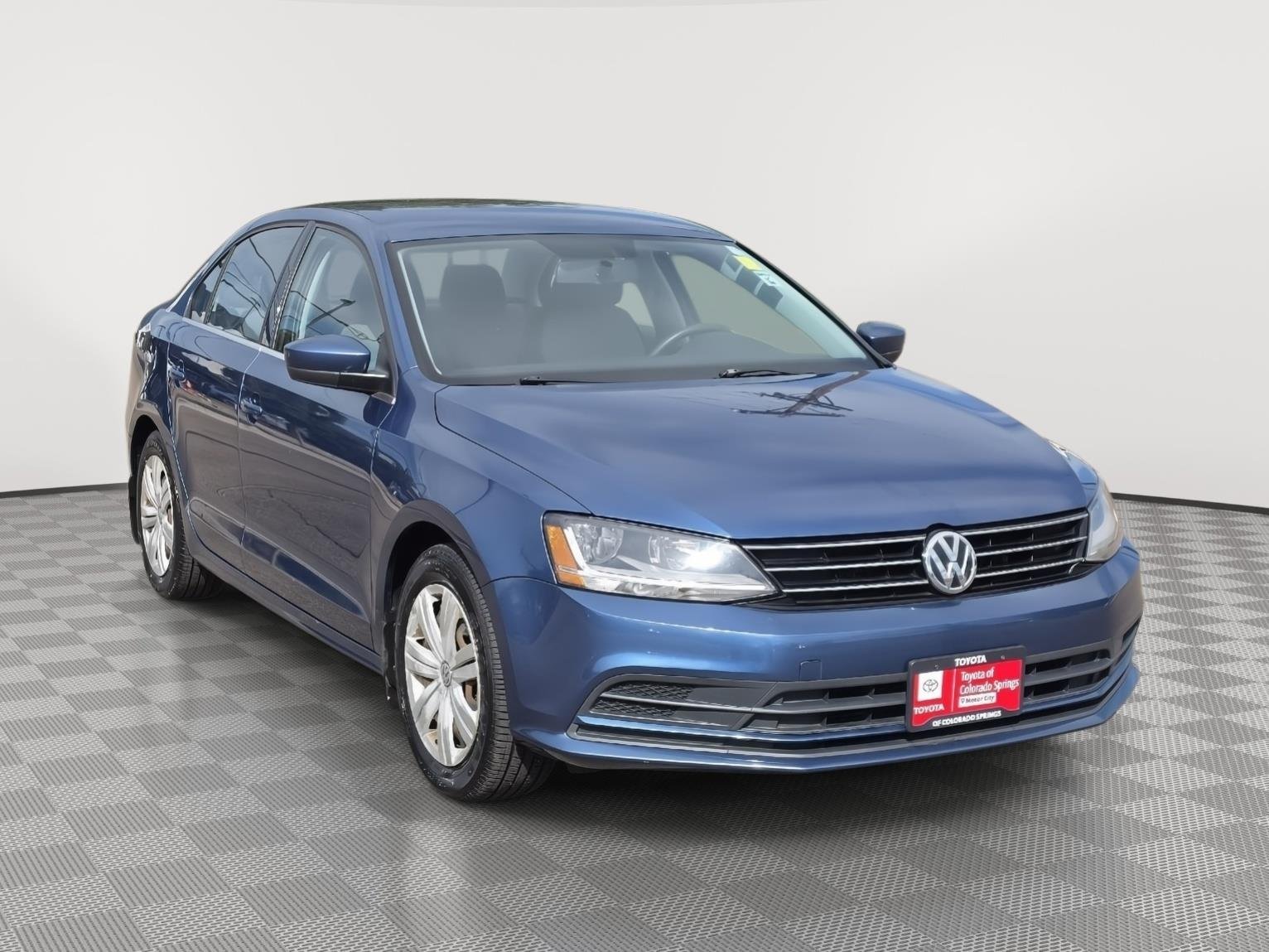 Used 2017 Silk Blue Metallic Volkswagen 1.4T S image 1