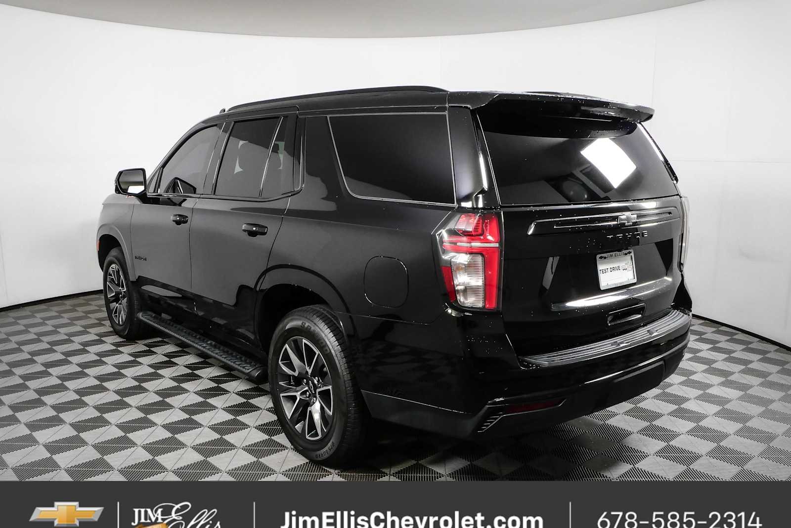 Certified Used 2023 Black Chevrolet Z71 image 29
