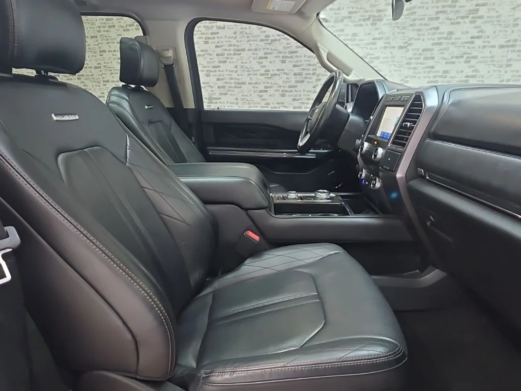 Used 2020 Star White Metallic Tri-Coat Ford Platinum image 9