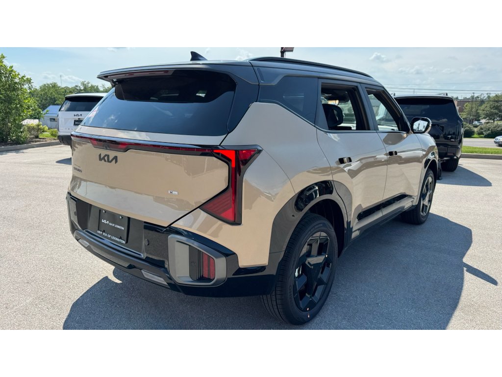 New 2027 Terrain Brown Kia X-Line S image 4