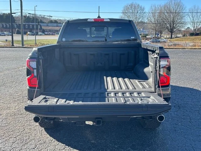 2025 Ford Ranger Raptor - Photo 19