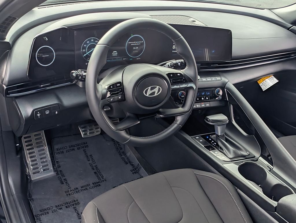 Certified Used 2025 Black Hyundai SEL Sport image 20