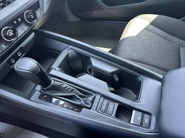 2024 Honda Accord LX - Photo 30
