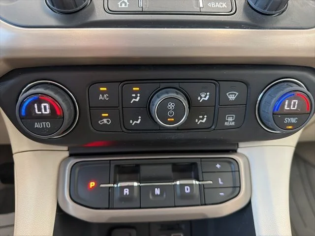 Used 2022 Gray GMC Denali image 29