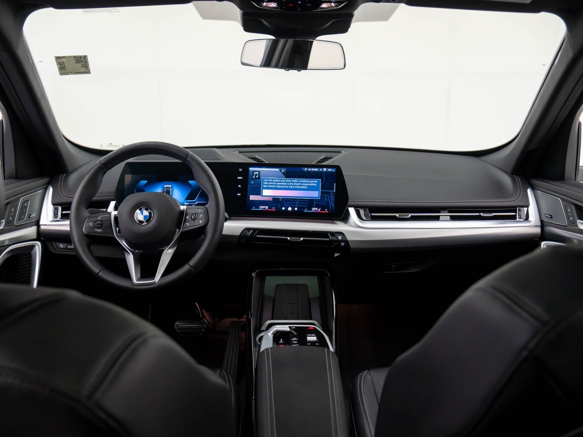 New 2026 Black Sapphire Metallic BMW xDrive28i image 10