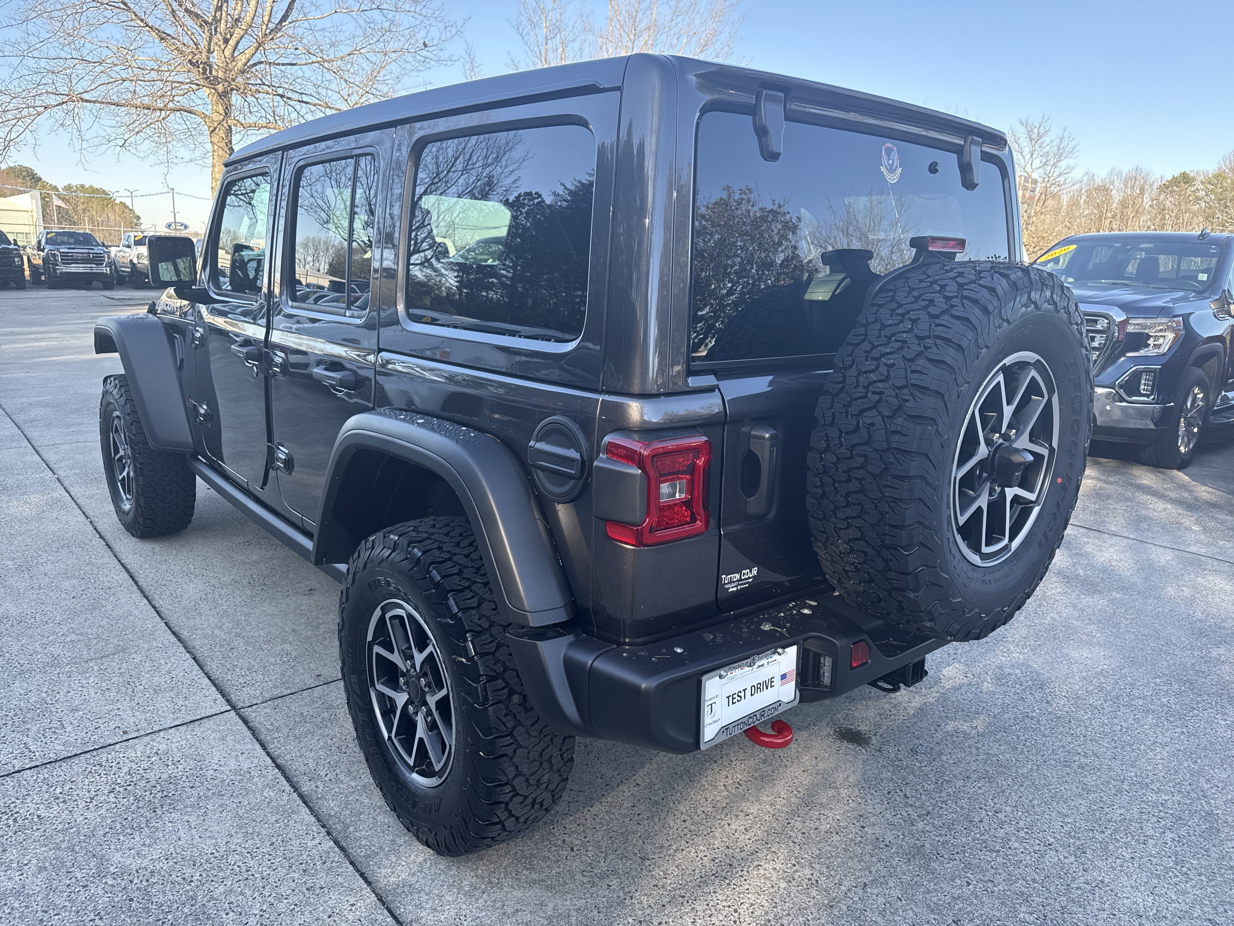 New 2026 Granite Crystal Metallic Clearcoat Jeep  image 5