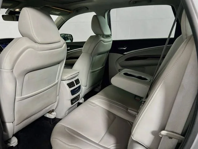 Used 2017 Lunar Silver Metallic Acura 3.5L image 19