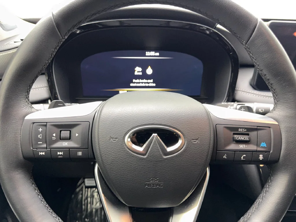 Used 2026 Gray INFINITI LUXE image 63