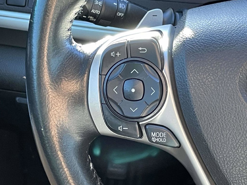 Used 2014 Black Toyota SE image 23