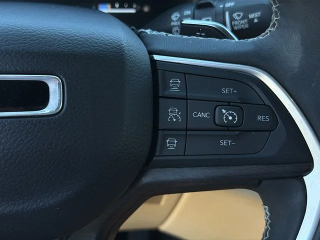 Used 2023 Black Jeep 4xe image 30