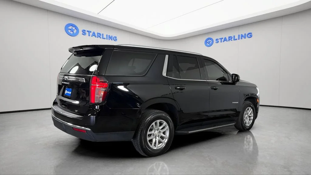 Used 2022 Black Chevrolet LT image 9