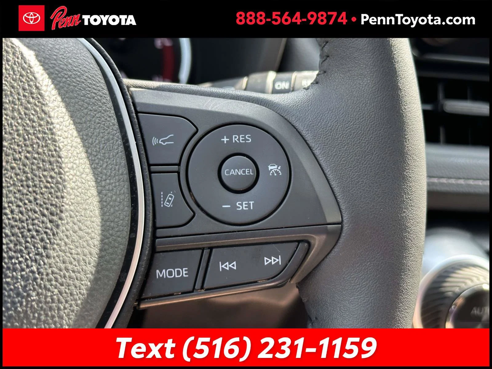 Used 2023 RUBY FLARE PEARL Toyota XLE image 27