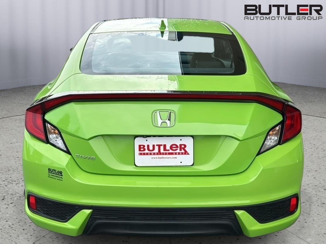 Used 2017  Honda EX-T image 5