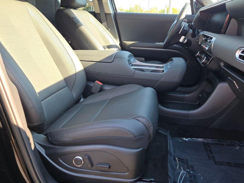 Used 2026 Mirage Green Hyundai Limited image 4