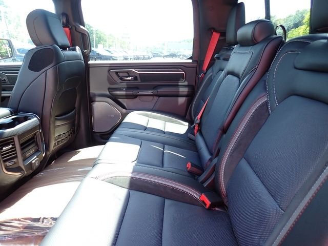 New 2026 Molten Red Pearl-Coat Exterior Paint RAM Laramie image 13
