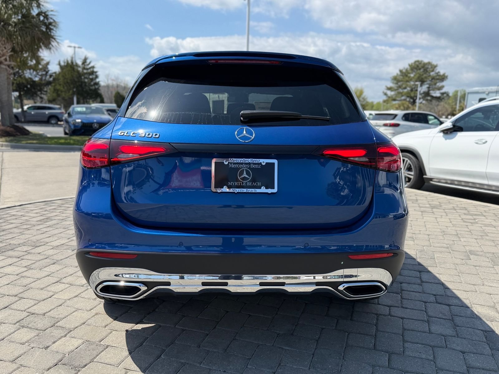 New 2026 Starling Blue Metallic Mercedes-Benz GLC 300 image 9