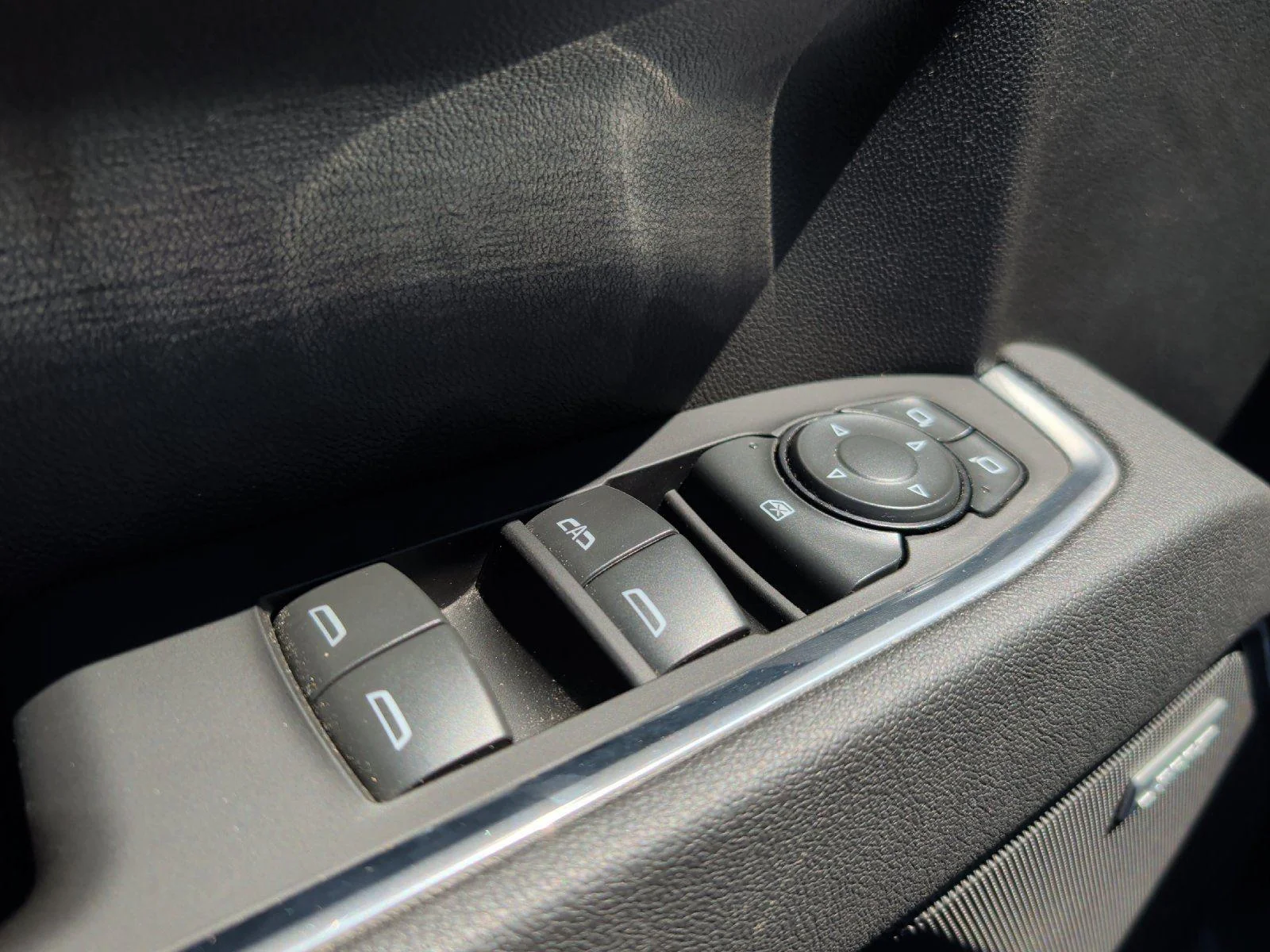 Used 2025 Slate Gray Metallic Chevrolet RST image 14