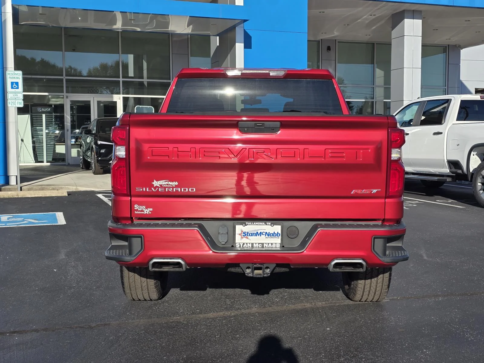 Used 2019 CAJUN RED TINTCOAT Chevrolet RST image 6