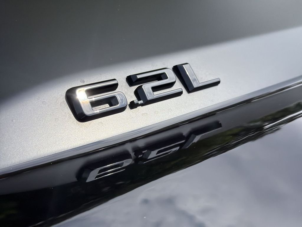Used 2022 Black Chevrolet RST image 32