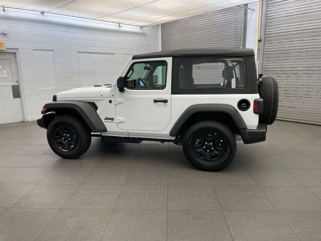 New 2026 Bright White Clear-Coat Exterior Paint Jeep Sport image 5