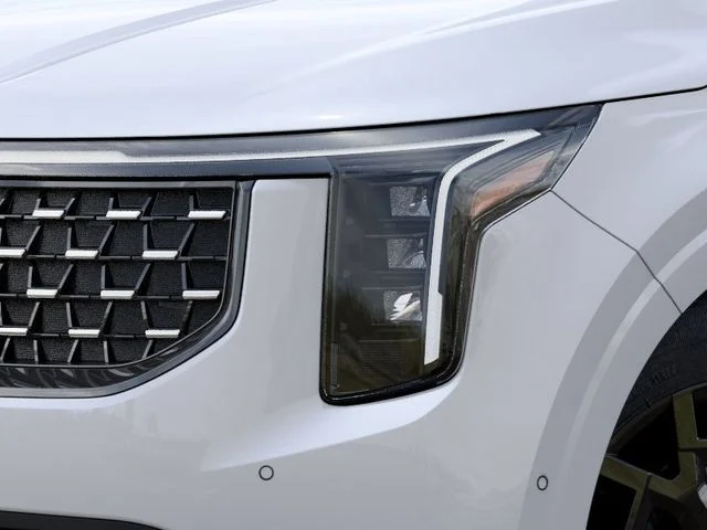 New 2026 Snow White Pearl Kia SX image 4