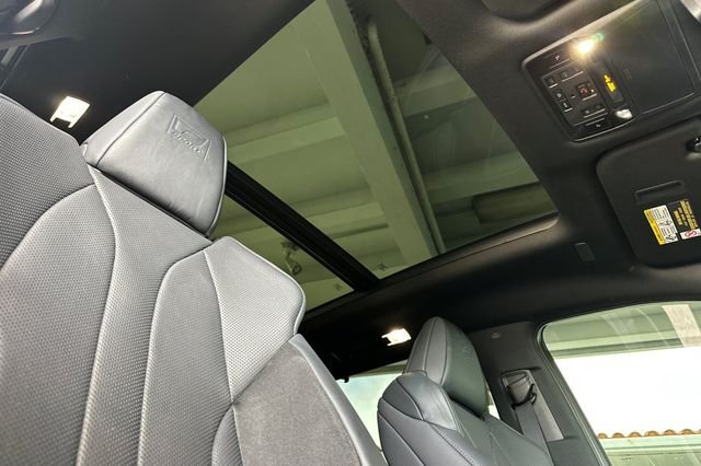 Used 2026  Lexus 500h F SPORT Performance Luxury image 21