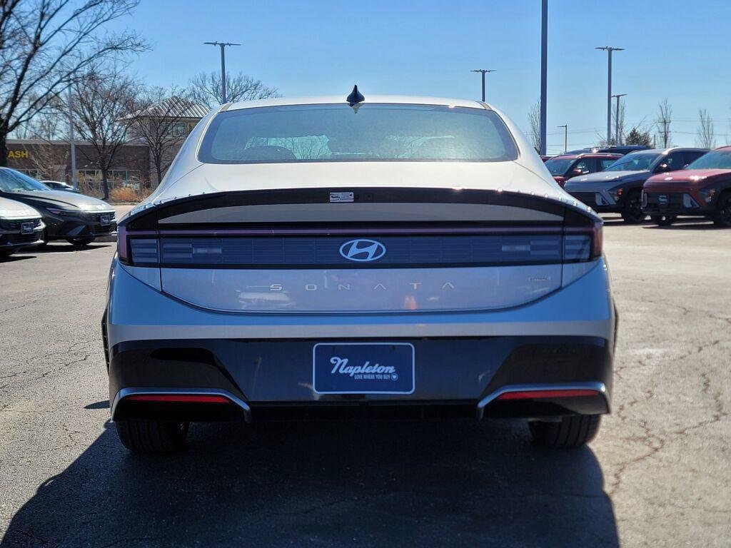 New 2026 Silver Hyundai SEL Sport image 14