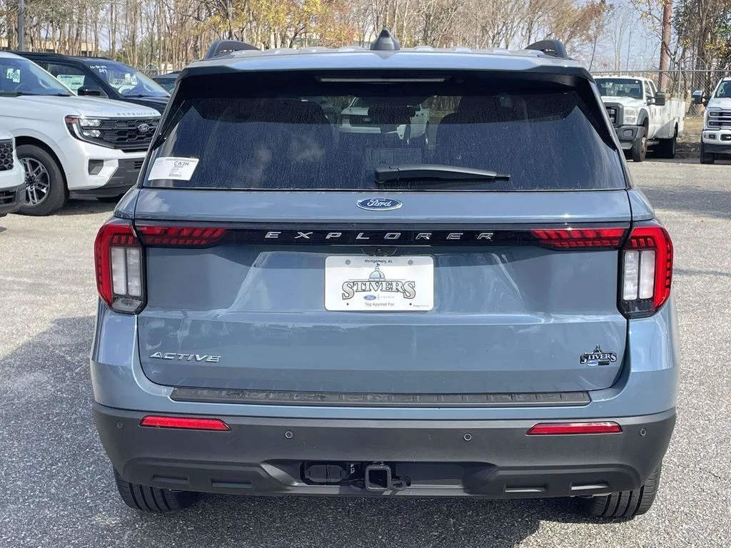 New 2026 Vapor Blue Metallic Ford Active image 4