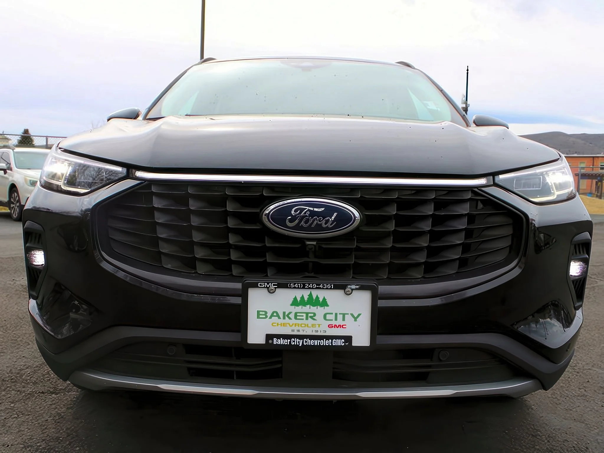 Used 2024 Agate Black Metallic Ford Platinum image 33