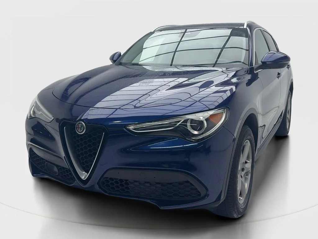 Used 2021 Blue Alfa Romeo Sprint image 4