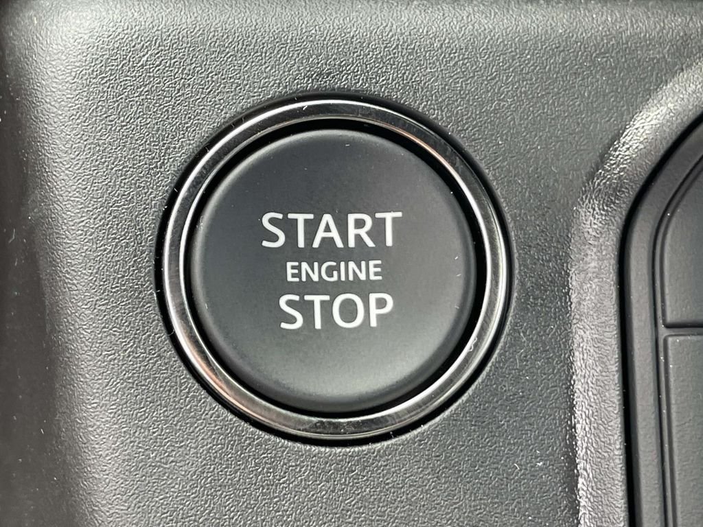 New 2026 Carpathian Grey Land Rover S image 38