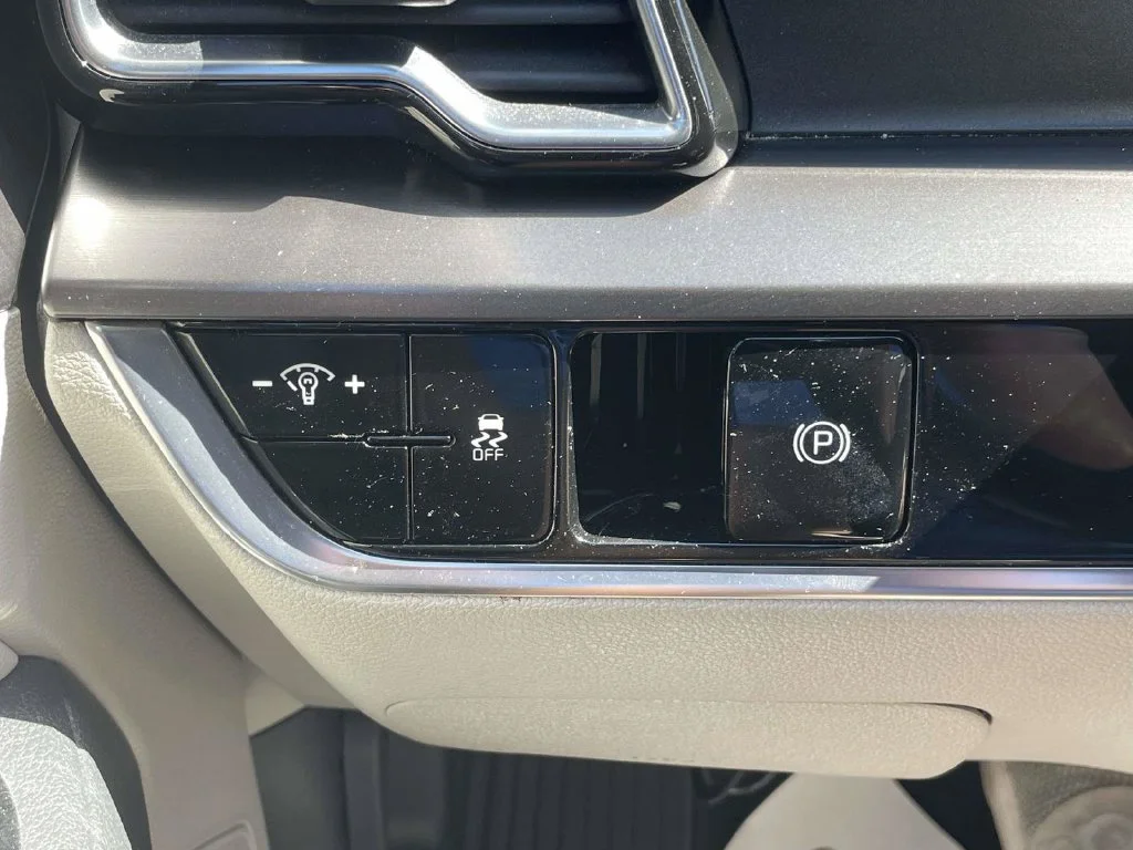 Certified Used 2023 Black Kia EX image 28