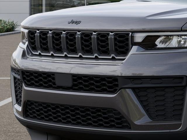 New 2026 Baltic Gray Metallic Clear-Coat Exterior Paint Jeep Altitude image 89