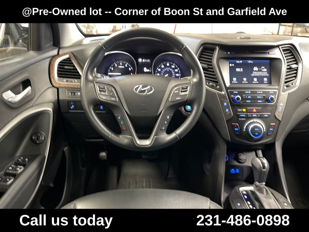 Used 2018 Silver Hyundai 2.0T image 17