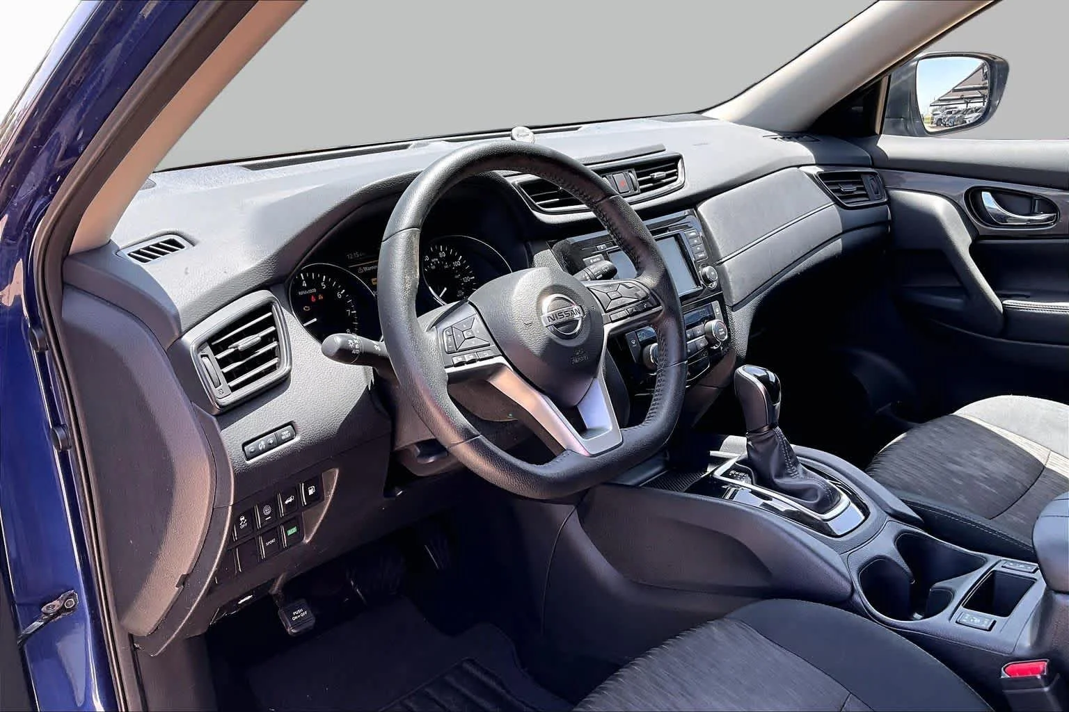 Used 2019 Caspian Blue Metallic Nissan SV image 15