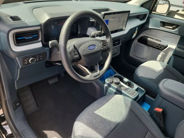 New 2026 Shadow Black Ford XLT image 17