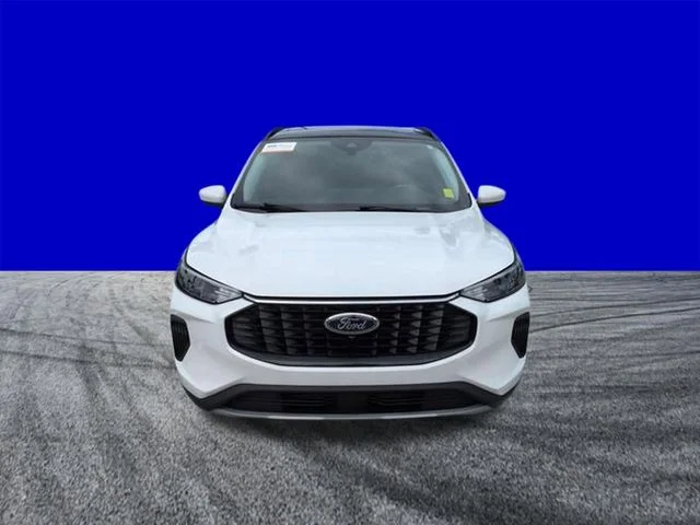 Certified Used 2023 White Metallic Ford Active image 9