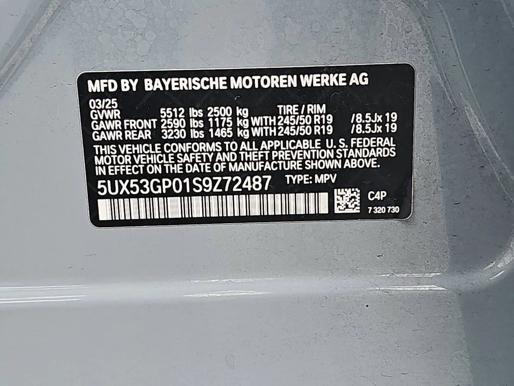 Used 2025 Gray Metallic BMW 30 xDrive image 39