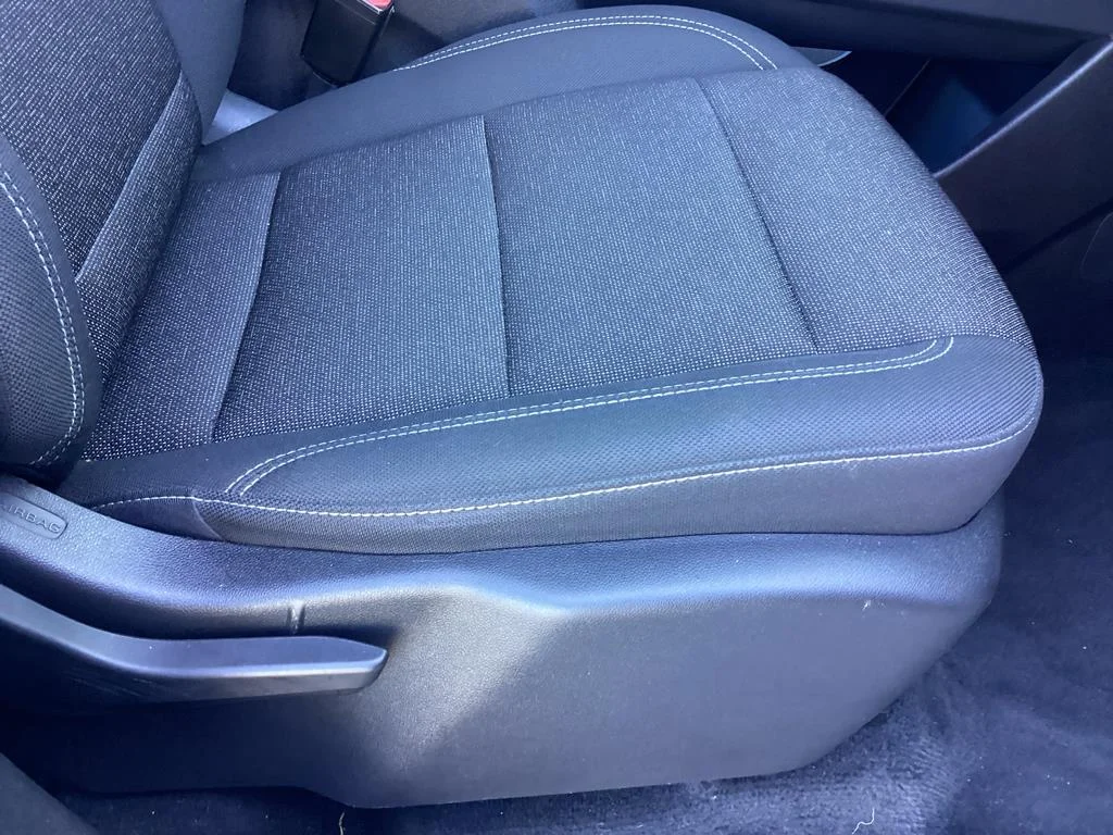 Used 2024 Summit White Chevrolet LT image 20