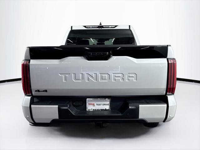 Certified Used 2025 WIND CHILL PEARL Toyota  image 12
